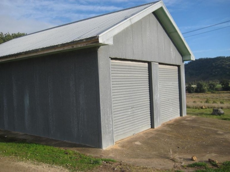 Rouchel Road, Aberdeen NSW 2336