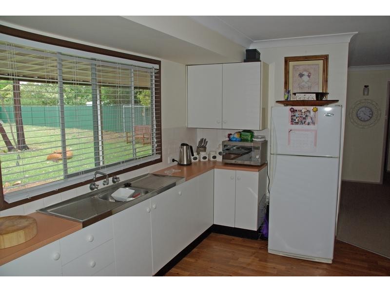 6 Davies Street, Scone NSW 2337