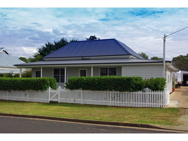 132 Susan Street, Scone NSW 2337