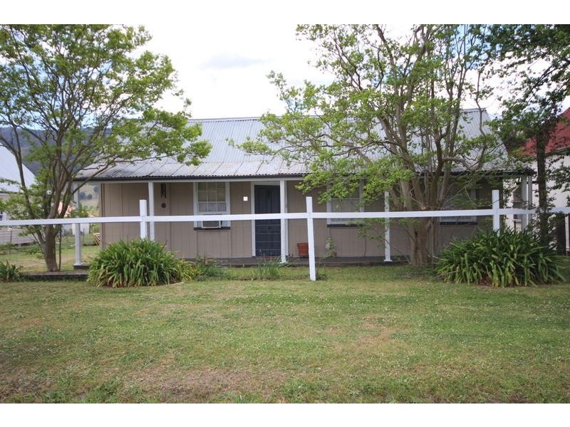 96 Haydon Street, Murrurundi NSW 2338