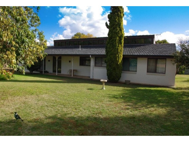 156 Liverpool Street, Scone NSW 2337