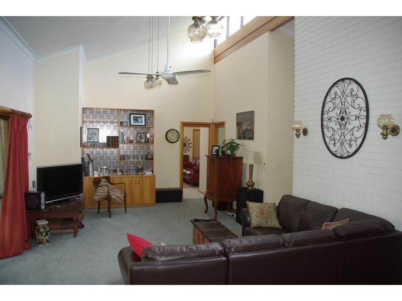 156 Liverpool Street, Scone NSW 2337