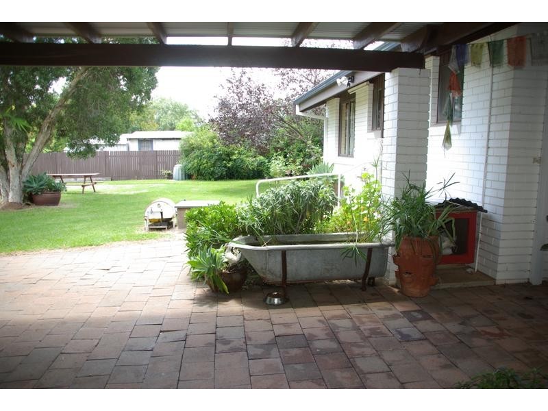 156 Liverpool Street, Scone NSW 2337