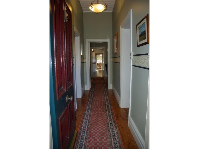 81 Guernsey Street, Scone NSW 2337