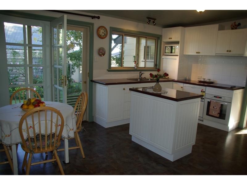 81 Guernsey Street, Scone NSW 2337