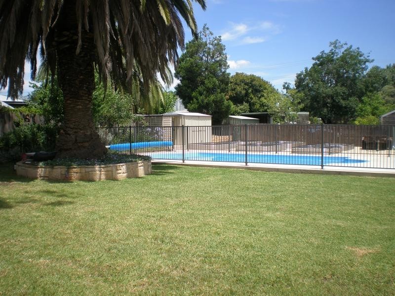 24 Oxford Road, Scone NSW 2337
