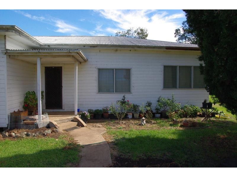1142 Warrah Creek Road, Willow Tree NSW 2339