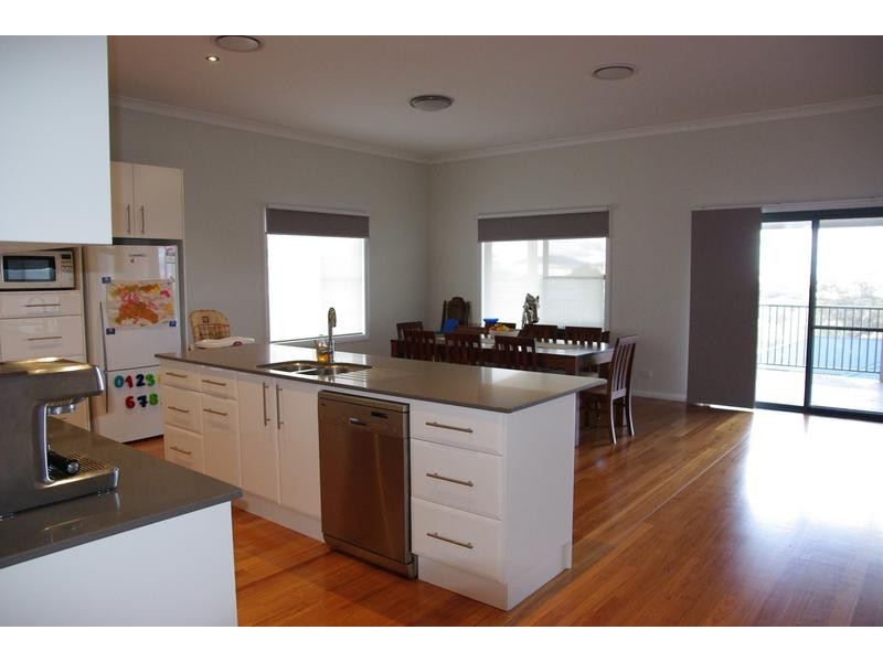 20 Redbank Drive, Scone NSW 2337