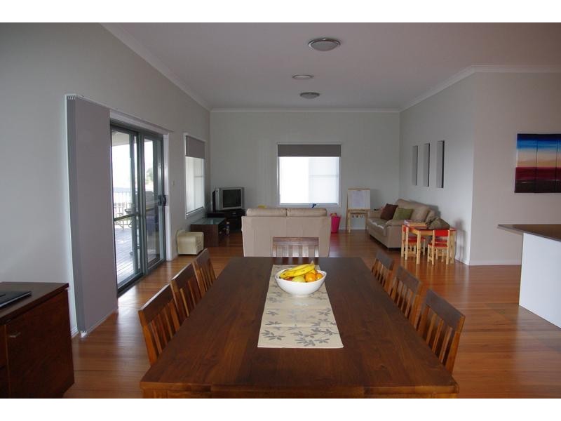 20 Redbank Drive, Scone NSW 2337