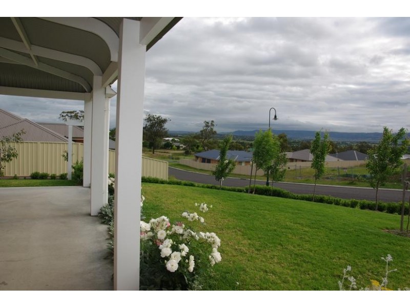 43 Redbank Drive, Scone NSW 2337