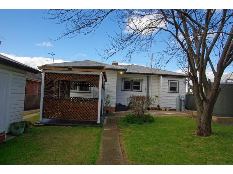 17 Adelaide Street, Murrurundi NSW 2338