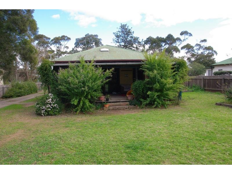 74 Waverley Street, Scone NSW 2337