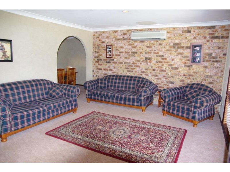 27 Nyarra Street, Scone NSW 2337