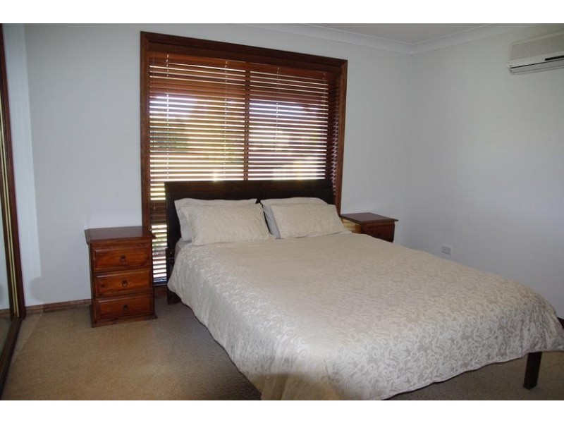 27 Nyarra Street, Scone NSW 2337