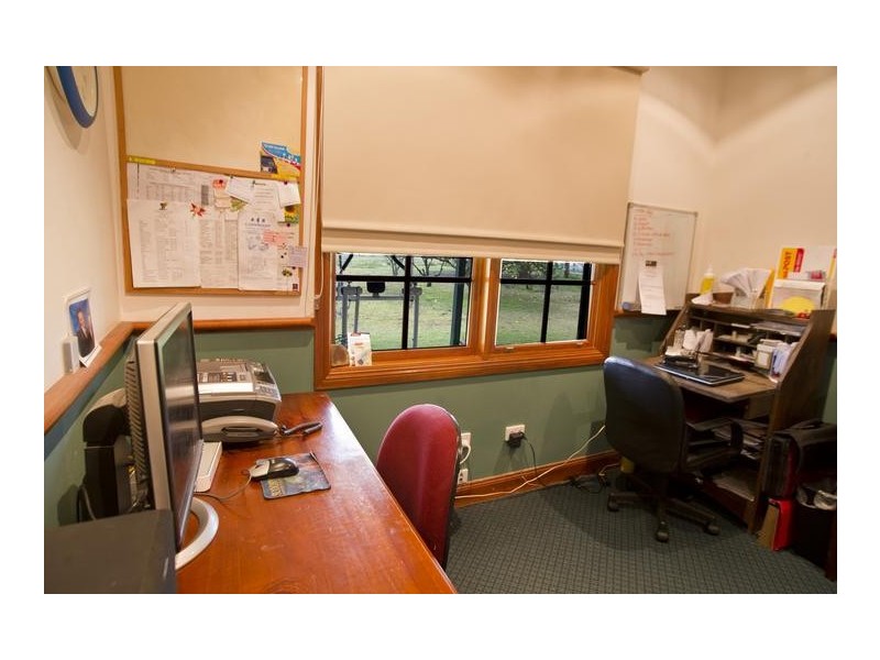 . Segenhoe Valley via, Scone NSW 2337