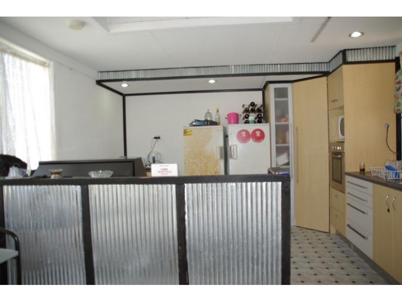 5 Lorraine, Wingen NSW 2337