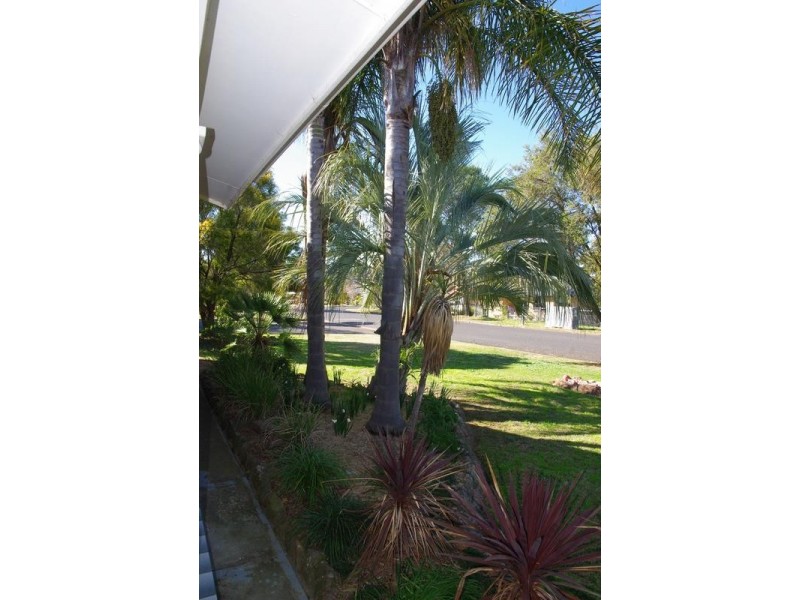 33 Seaward Avenue, Scone NSW 2337