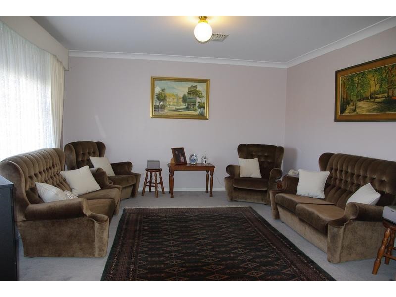 16 Honeysuckle Crescent, Scone NSW 2337