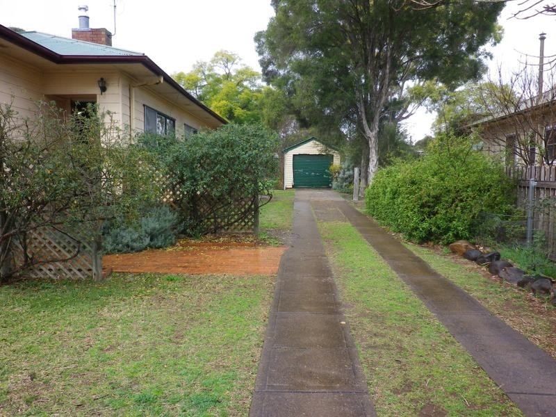74 Waverley Street, Scone NSW 2337