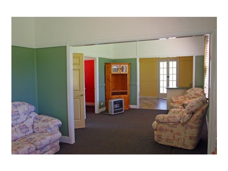 65 Raglan Street, Wingen NSW 2337