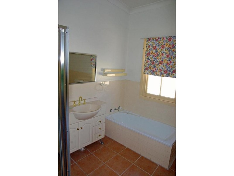 65 Raglan Street, Wingen NSW 2337