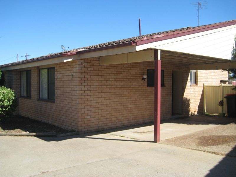 4/65 Satur Road, Scone NSW 2337