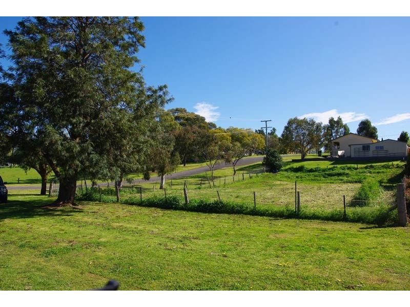 22 St Andrews Street, Aberdeen NSW 2336