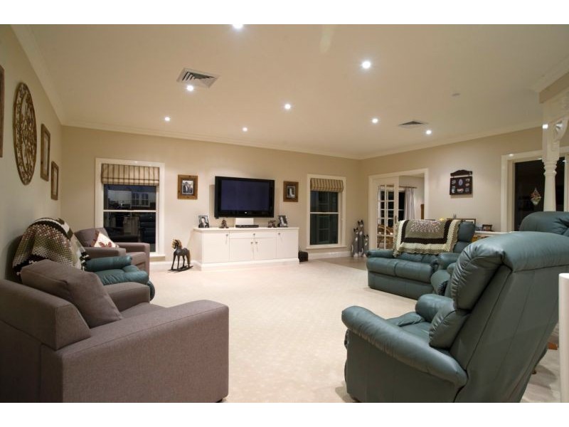 19 Bhima Drive, Scone NSW 2337