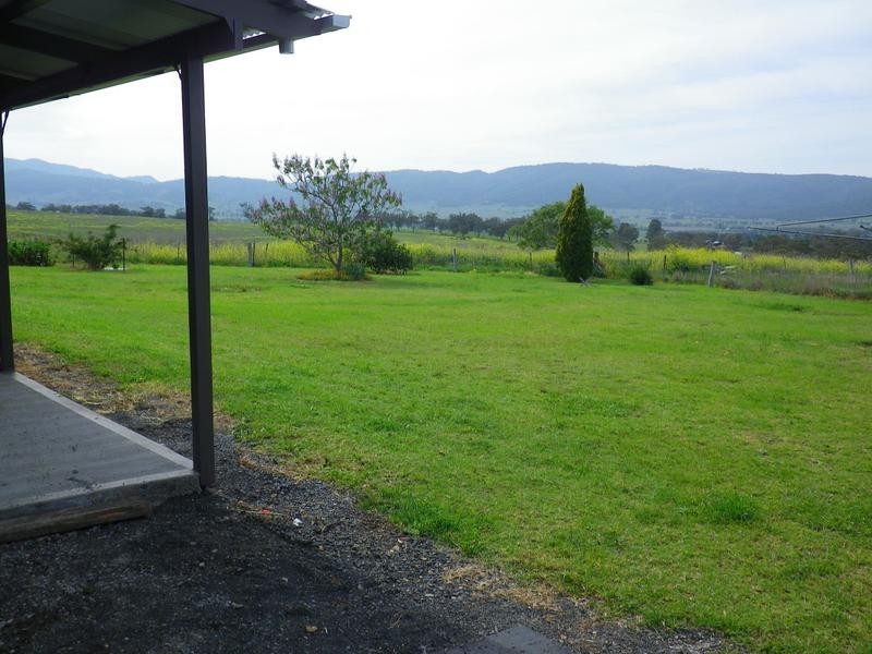 . Wallington Road, Scone NSW 2337