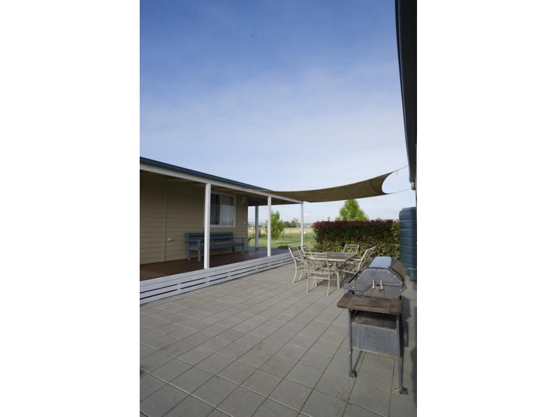 “Mundurra” 36 Blairmore Lane, Aberdeen NSW 2336