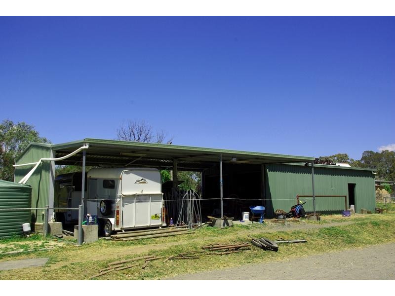 21 Finch Street, Blandford NSW 2338
