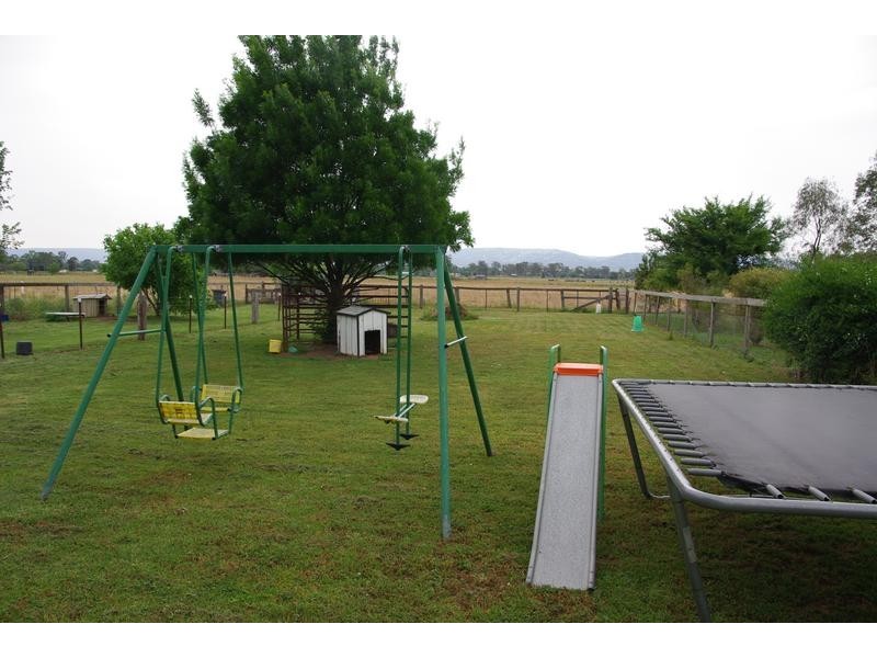 17C Kelly Street, Scone NSW 2337