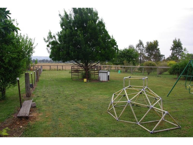 17C Kelly Street, Scone NSW 2337