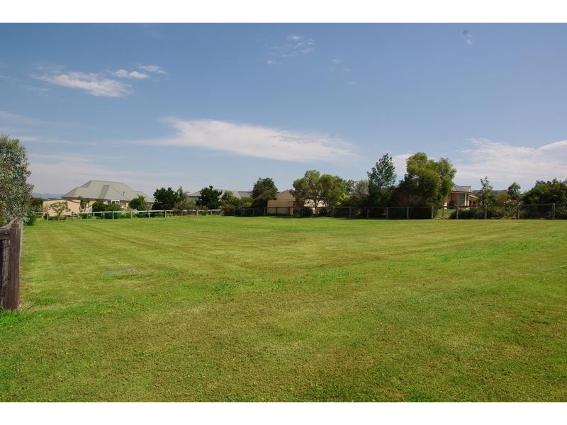2 Halstead Close, Scone NSW 2337