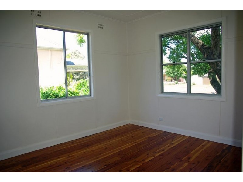 54 Hill Street, Scone NSW 2337