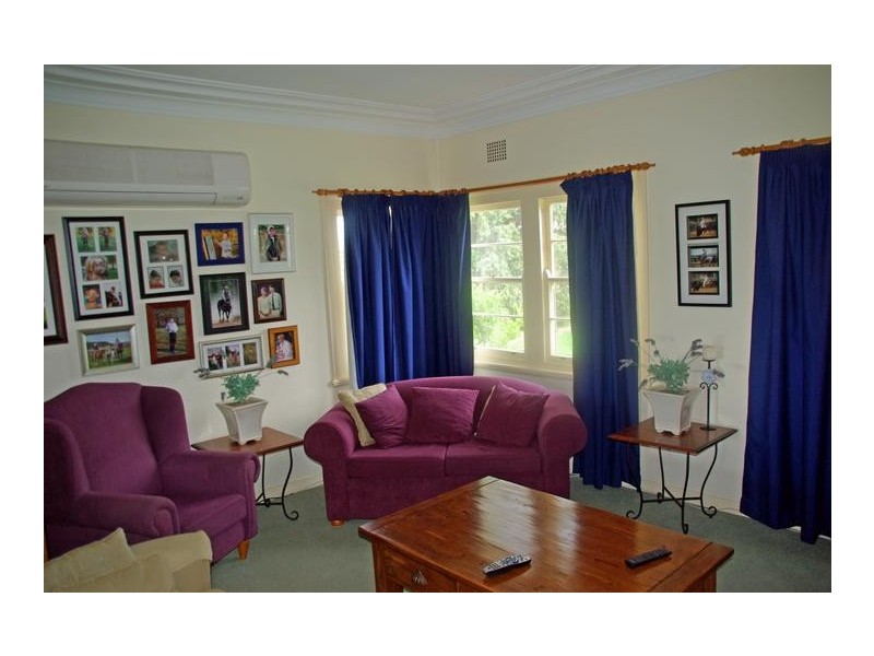 22 Segenhoe Road, Scone NSW 2337