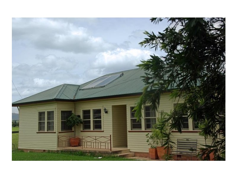 22 Segenhoe Road, Scone NSW 2337