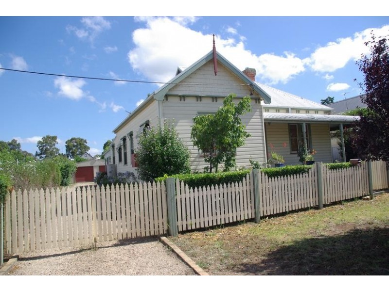 136 Susan St, Scone NSW 2337