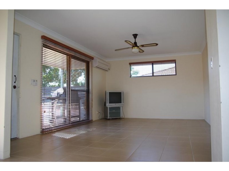 10/6 Main Street, Scone NSW 2337