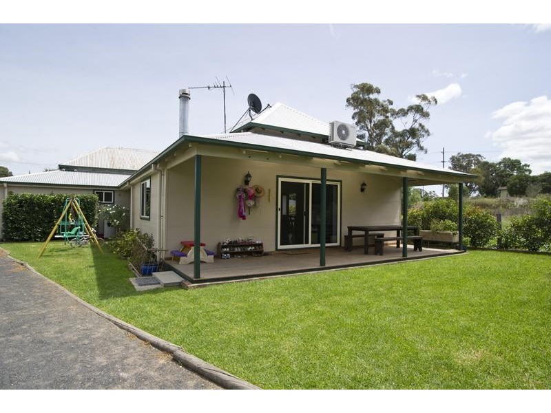 34 Waverley Street, Scone NSW 2337