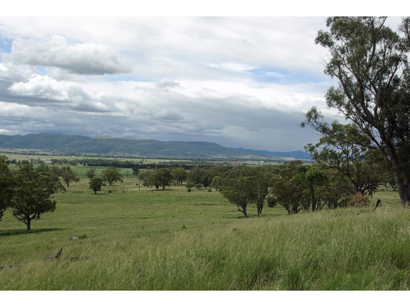 3 Yarrandi Road, Scone NSW 2337