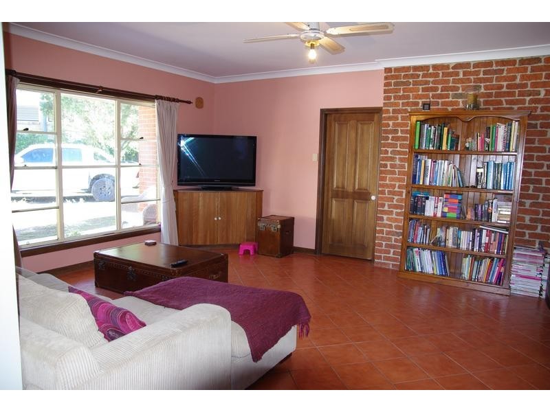 78 Park Street, Scone NSW 2337