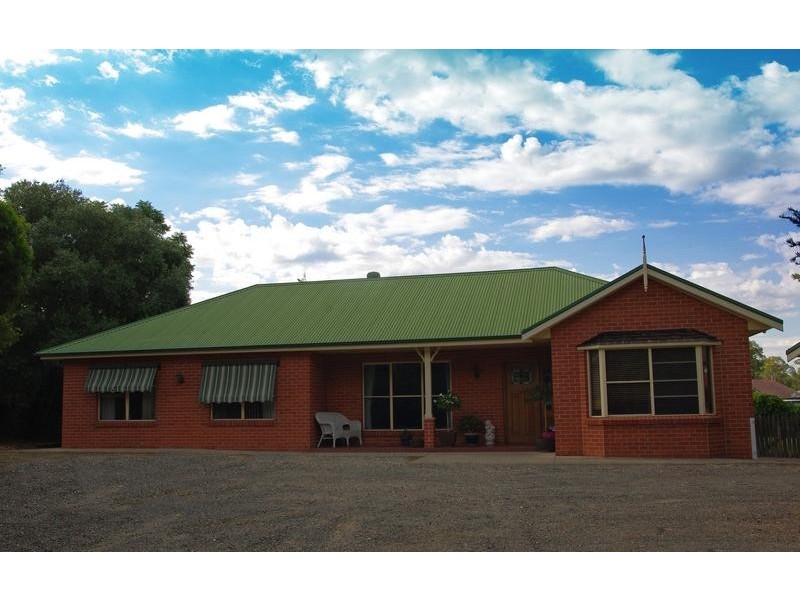 78 Park Street, Scone NSW 2337