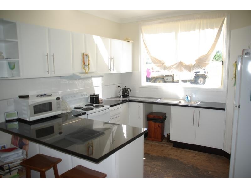 14 Garnet Street, Wingen NSW 2337