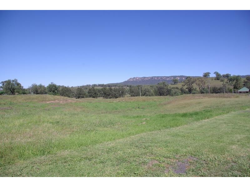 14 Garnet Street, Wingen NSW 2337