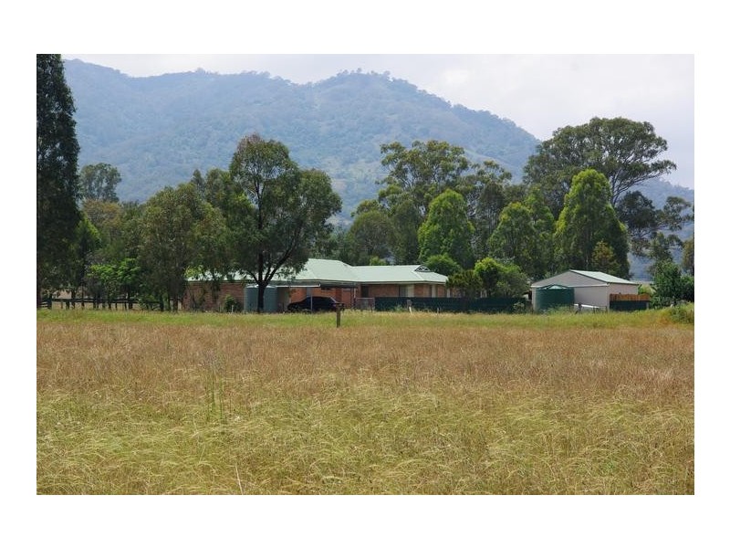 40 Banool Lane, Scone NSW 2337