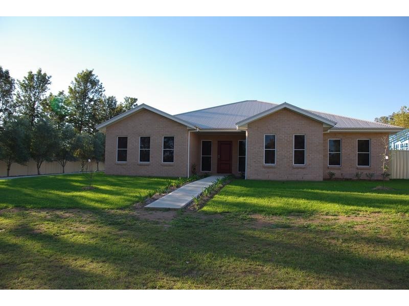 6 Moobi Road, Scone NSW 2337