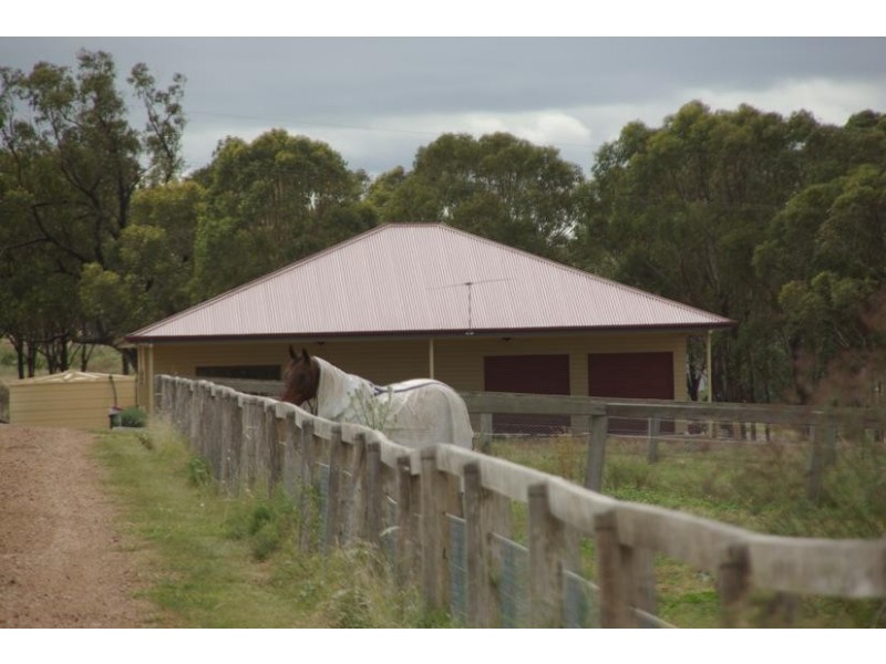 165 Tullong Rd, Scone NSW 2337