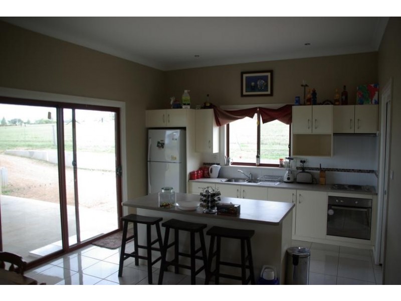 165 Tullong Rd, Scone NSW 2337