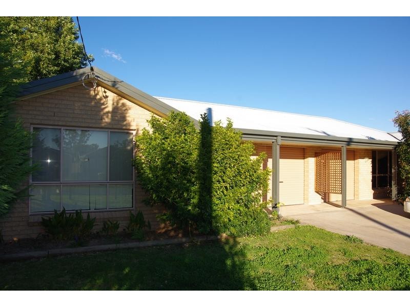 62 Scott Street, Scone NSW 2337
